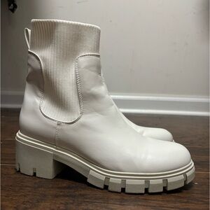 Athlefit chunky lug sole white Chelsea boot size 9.5 women’s